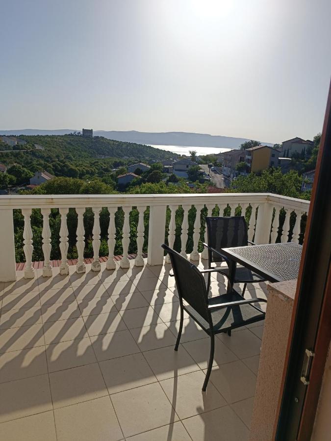 Appartement Valentino à Senj  Extérieur photo