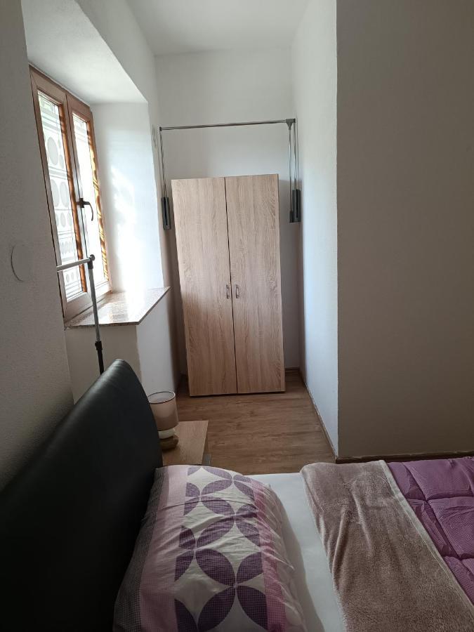 Appartement Valentino à Senj  Extérieur photo