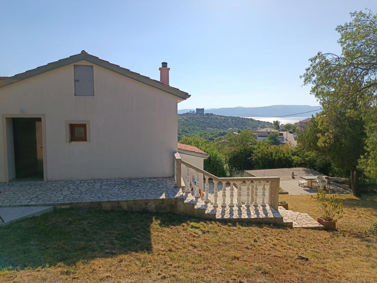 Appartement Valentino à Senj  Extérieur photo