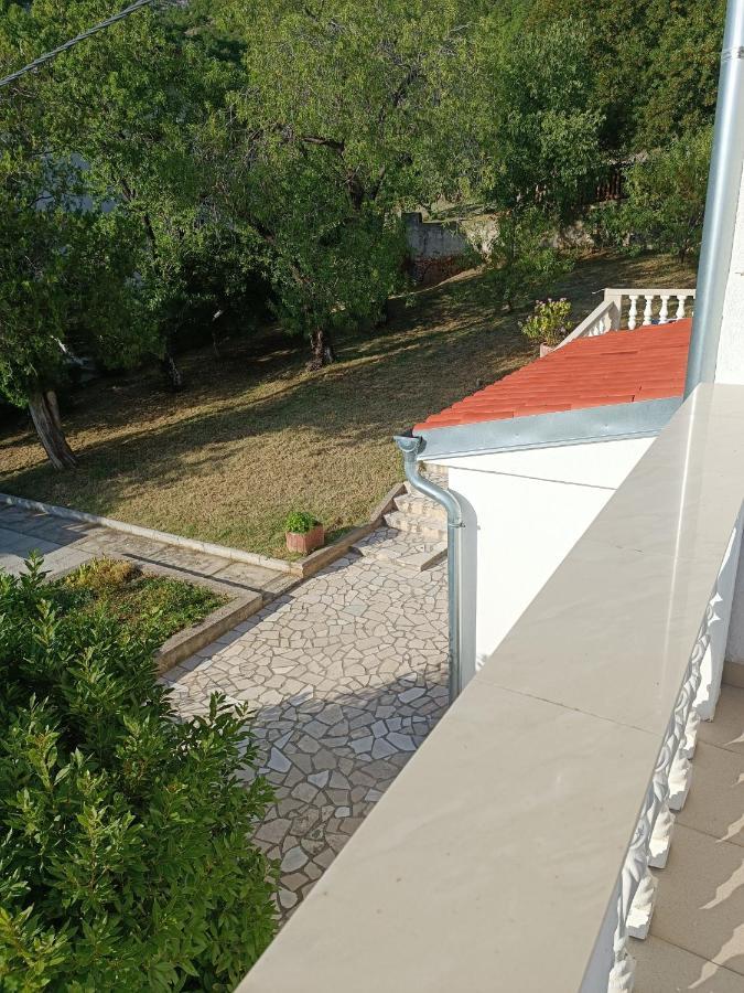 Appartement Valentino à Senj  Extérieur photo